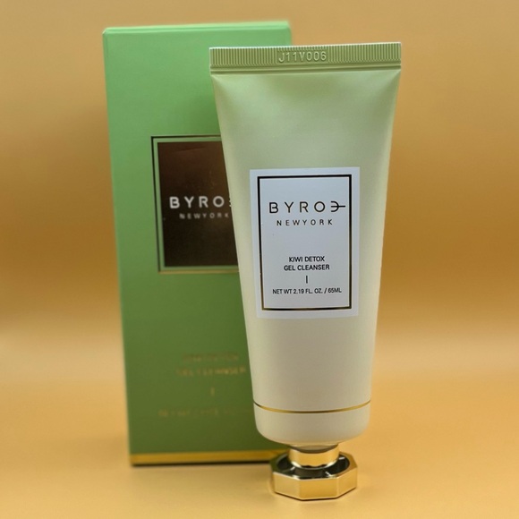 BYROE - Kiwi Detox Gel Cleanser - Picture 2 of 2